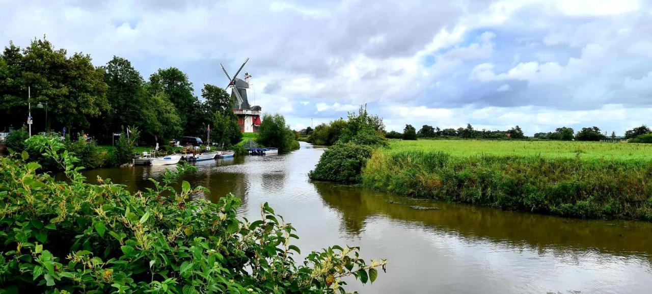 Ferienhaus Nordseeglueck Im Ferienpark Berumbur Bagian luar foto